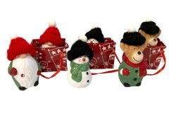   Karcsonyi kermia figura ajndktasakban, 8 cm, 3 fle